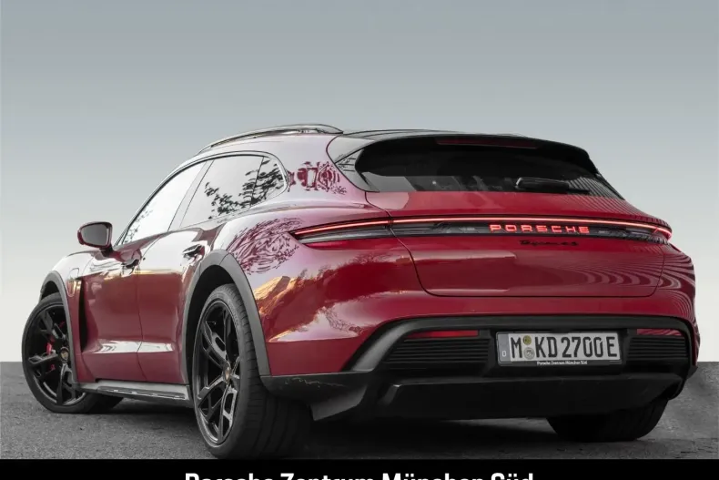 Porsche Taycan din 2024 cu 22.400 km - oferta POR174026 - foto 3