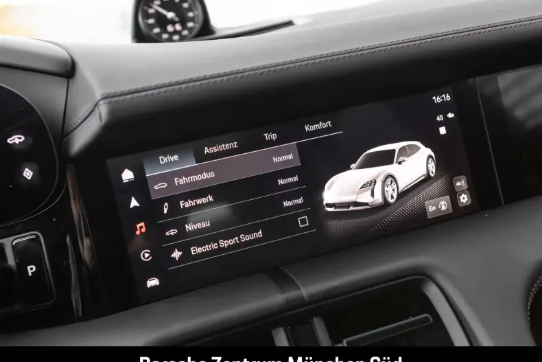 Porsche Taycan din 2024 cu 22.400 km - oferta POR174026 - foto 25