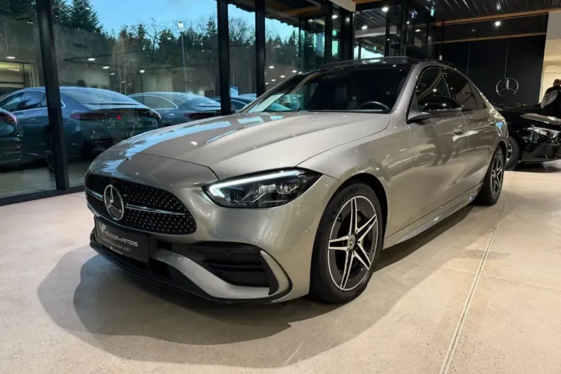 Mercedes-Benz C 300 din 2022 cu 61.900 km - oferta MER174032 - foto 1