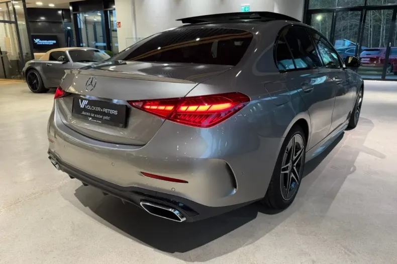 Mercedes-Benz C 300 din 2022 cu 61.900 km - oferta MER174032 - foto 4