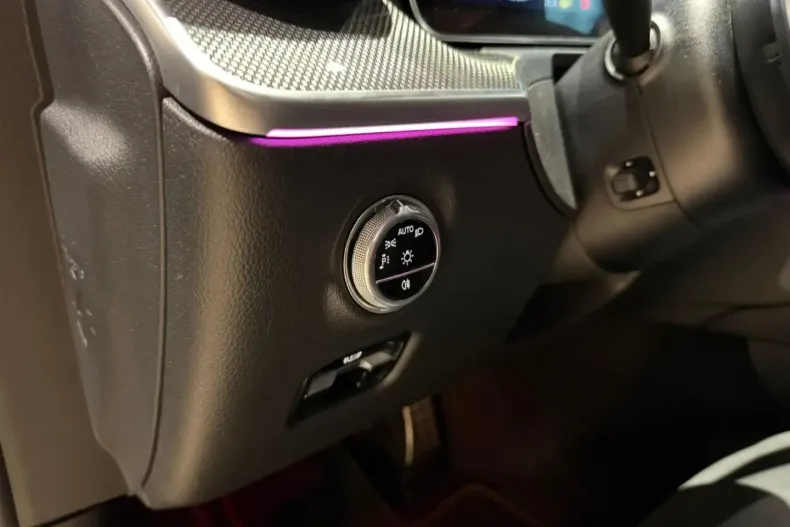 Mercedes-Benz C 300 din 2022 cu 61.900 km - oferta MER174032 - foto 16