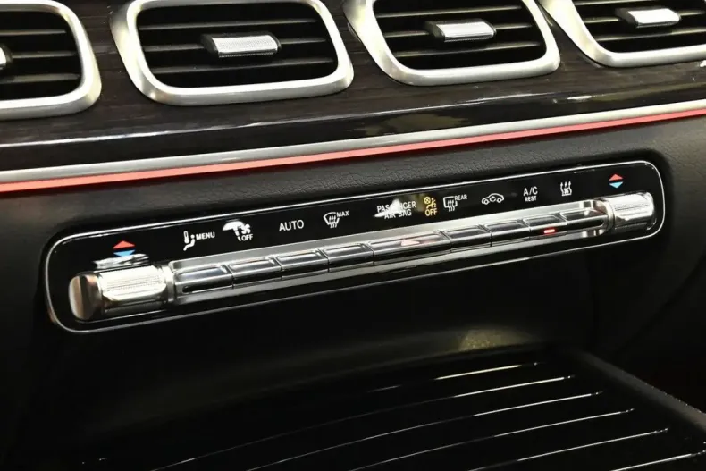 Mercedes-Benz GLS 450 din 2023 cu 44.900 km - oferta MER174038 - foto 10