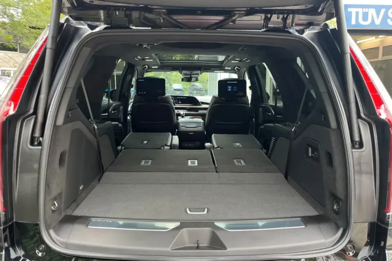 Cadillac Escalade din 2024 cu 11.500 km - oferta CAD174051 - foto 11