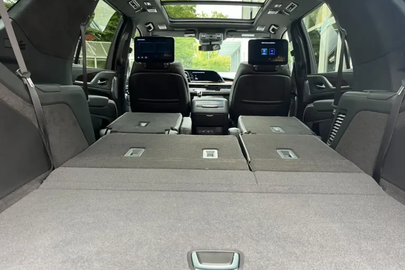 Cadillac Escalade din 2024 cu 11.500 km - oferta CAD174051 - foto 13