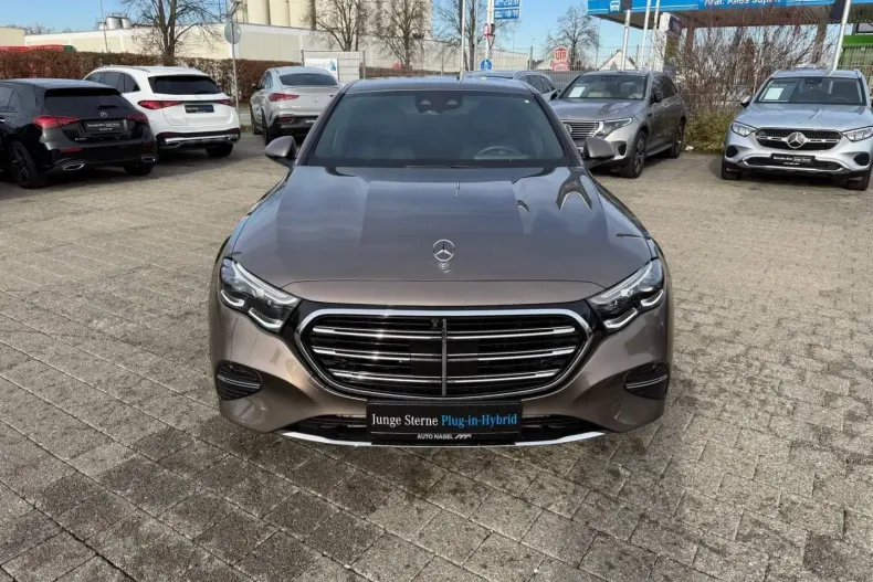 Mercedes-Benz E 300 din 2024 cu 11.978 km - oferta MER174052 - foto 2