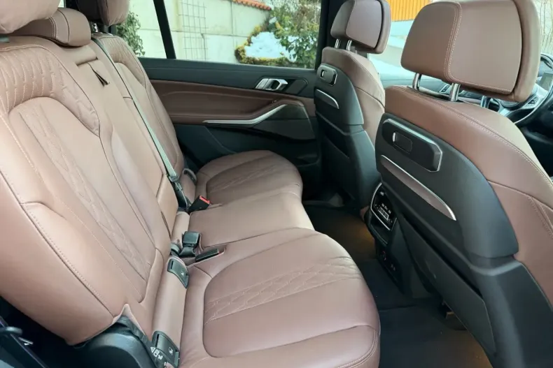 BMW X7 din 2023 cu 70.999 km - oferta BMW174054 - foto 25