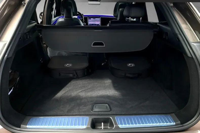 Mercedes-Benz EQE SUV din 2023 cu 4.420 km - oferta MER174058 - foto 10