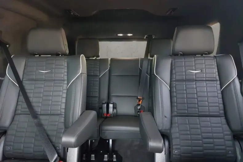 Cadillac Escalade din 2024 cu 15.000 km - oferta CAD174059 - foto 17