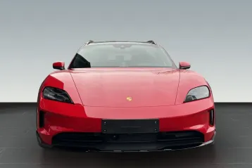 Porsche Taycan din 2025 - oferta POR174062