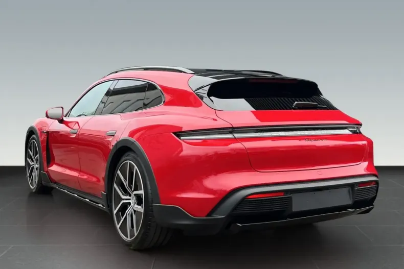 Porsche Taycan din 2025 cu 19.900 km - oferta POR174062 - foto 6