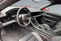 Porsche Taycan din 2025 cu 19.900 km - oferta POR174062 - foto 7