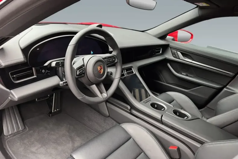 Porsche Taycan din 2025 cu 19.900 km - oferta POR174062 - foto 7