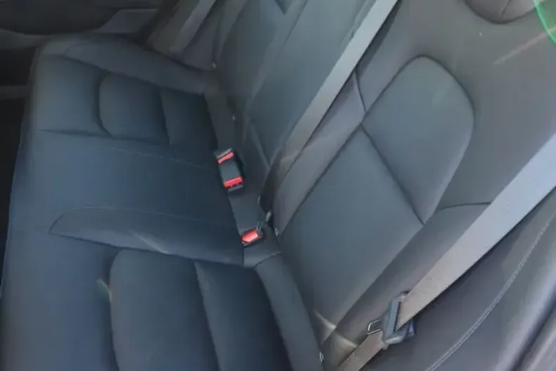 Tesla Model 3 din 2022 cu 34.700 km - oferta TES174063 - foto 7