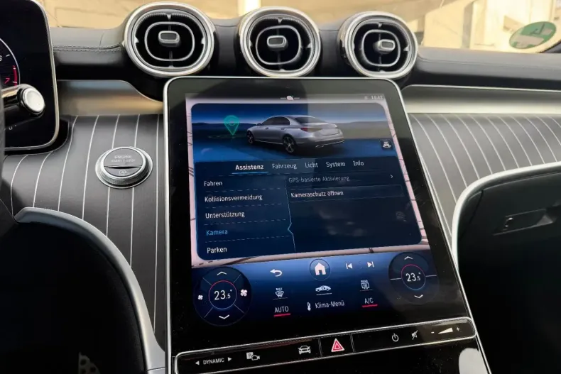 Mercedes-Benz C 300 din 2022 cu 28.350 km - oferta MER174066 - foto 29