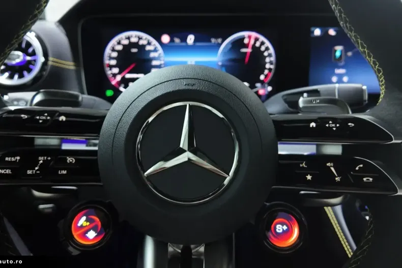 Mercedes-Benz AMG GT din 2025 cu 3.400 km - oferta MER174073 - foto 21