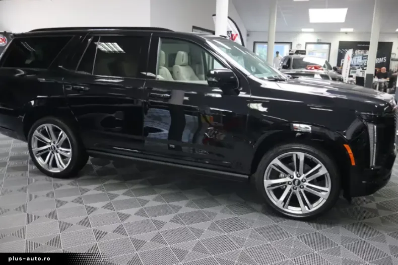 Cadillac Escalade din 2026 cu 100 km - oferta CAD174074 - foto 1