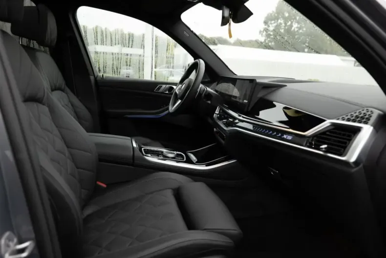 BMW X5 din 2025 cu 24.459 km - oferta BMW174076 - foto 4