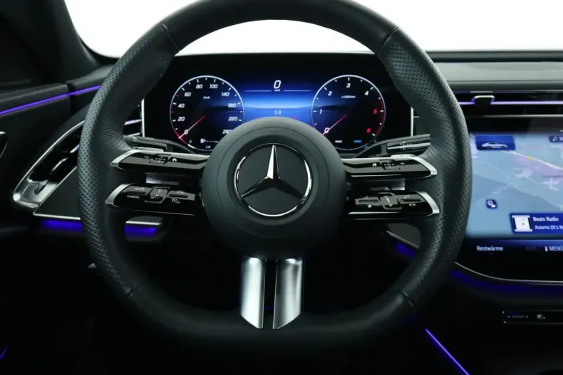 Mercedes-Benz E 220 din 2025 cu 10.199 km - oferta MER174079 - foto 11