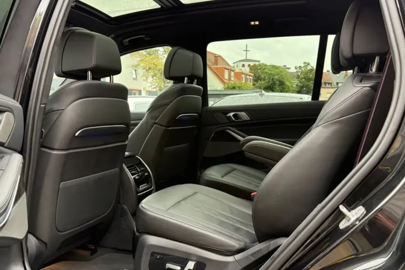 BMW X7 din 2023 cu 97.000 km - oferta BMW174082 - foto 13