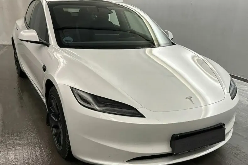 Tesla Model 3 din 2023 cu 54.200 km - oferta TES174084 - foto 3