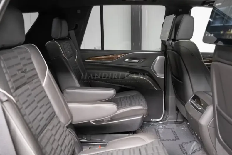 Cadillac Escalade din 2026 cu 100 km - oferta CAD174085 - foto 7