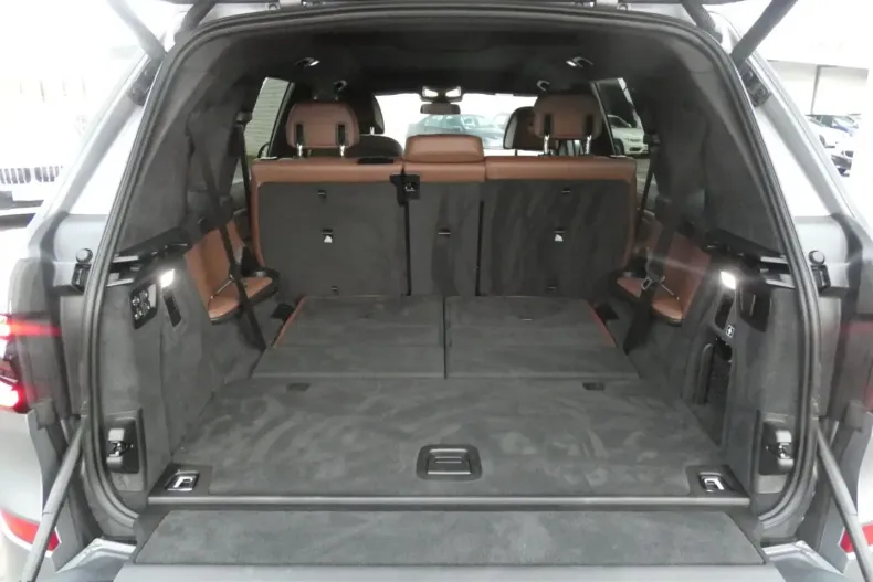 BMW X7 din 2023 cu 90.104 km - oferta BMW174088 - foto 37