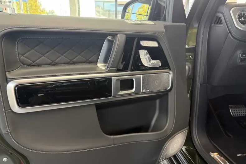 Mercedes-Benz G 63 AMG din 2025 cu 8.490 km - oferta MER174090 - foto 21