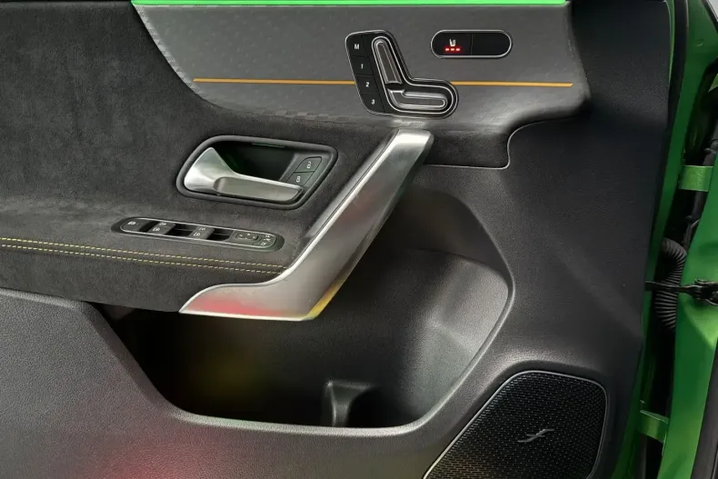 Mercedes-Benz A 45 AMG din 2024 cu 16.728 km - oferta MER174094 - foto 15