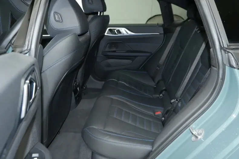 BMW i4 din 2025 cu 26.700 km - oferta BMW174103 - foto 8