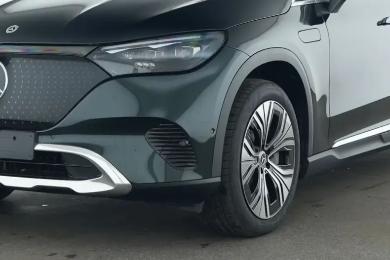 Mercedes-Benz EQE SUV din 2025 cu 9.879 km - oferta MER174111 - foto 3