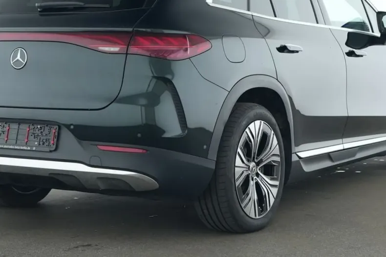 Mercedes-Benz EQE SUV din 2025 cu 9.879 km - oferta MER174111 - foto 9