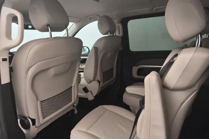 Mercedes-Benz V 250 din 2025 cu 14.477 km - oferta MER174122 - foto 16