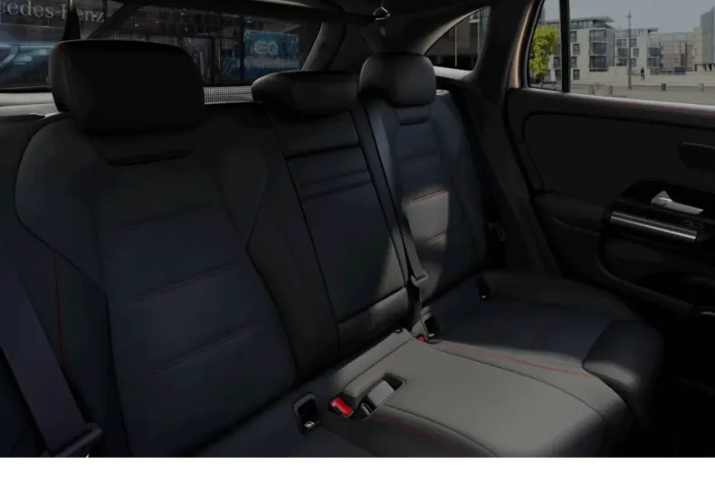 Mercedes-Benz EQA din 2023 cu 3.461 km - oferta MER174125 - foto 10