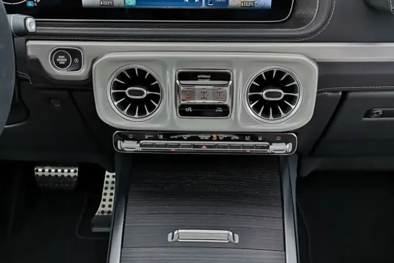 Mercedes-Benz G 63 AMG din 2024 cu 9.000 km - oferta MER174127 - foto 23