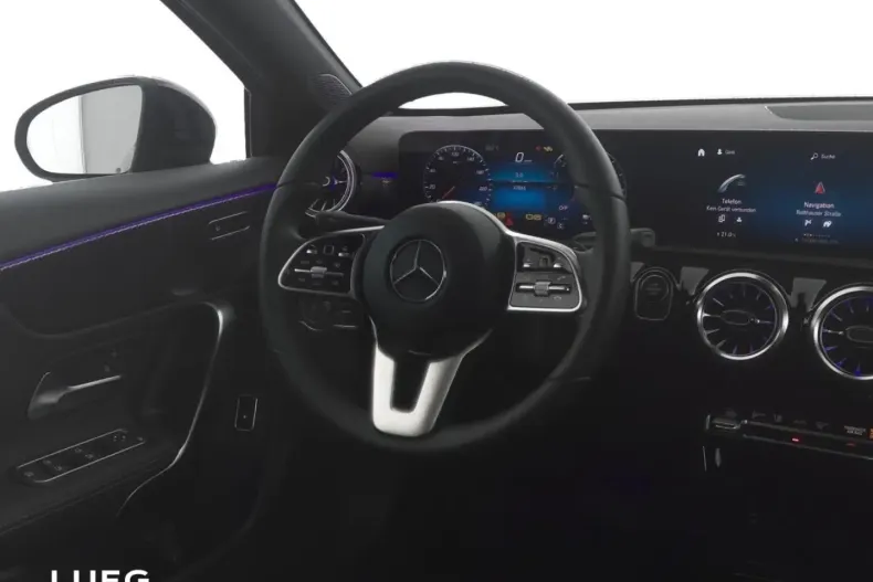 Mercedes-Benz A 250 din 2022 cu 43.841 km - oferta MER174134 - foto 4