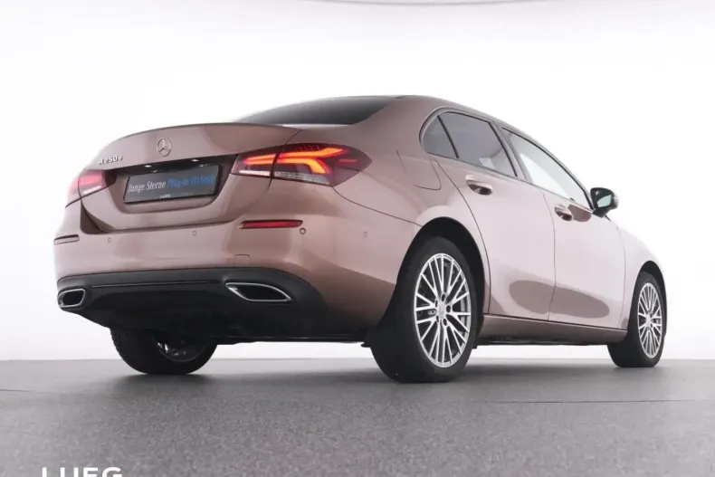 Mercedes-Benz A 250 din 2022 cu 43.841 km - oferta MER174134 - foto 6