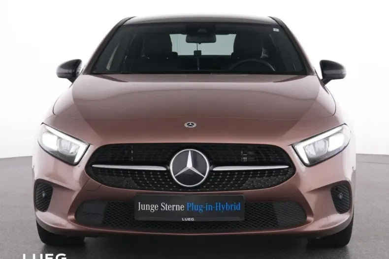 Mercedes-Benz A 250 din 2022 cu 43.841 km - oferta MER174134 - foto 13