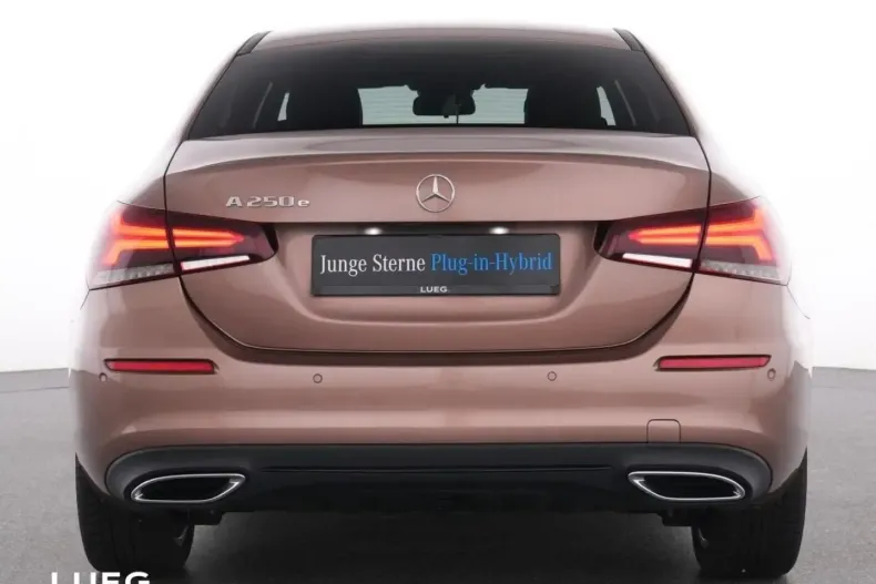 Mercedes-Benz A 250 din 2022 cu 43.841 km - oferta MER174134 - foto 14