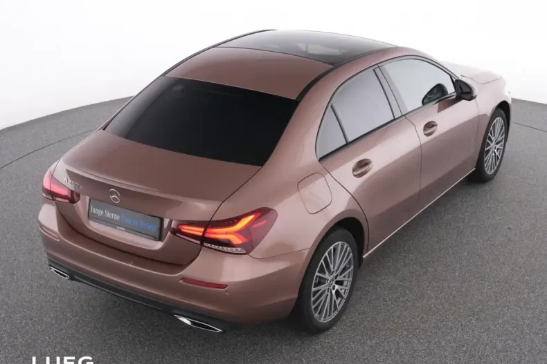 Mercedes-Benz A 250 din 2022 cu 43.841 km - oferta MER174134 - foto 17