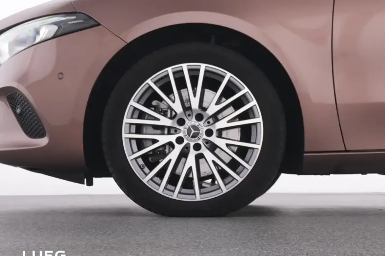 Mercedes-Benz A 250 din 2022 cu 43.841 km - oferta MER174134 - foto 18