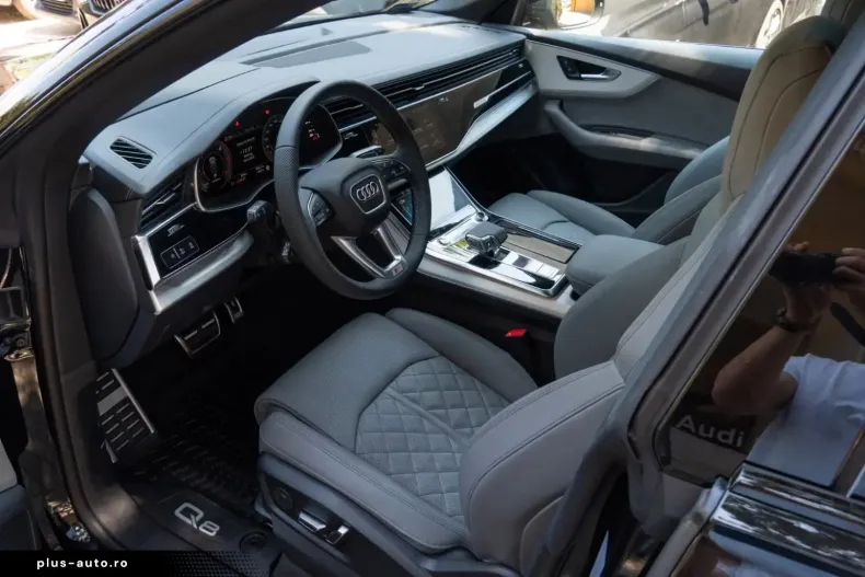 Audi Q8 din 2025 cu 10.500 km - oferta AUD174139 - foto 11