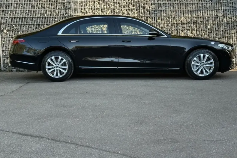 Mercedes-Benz S 680 din 2022 cu 33.801 km - oferta MER174140 - foto 3