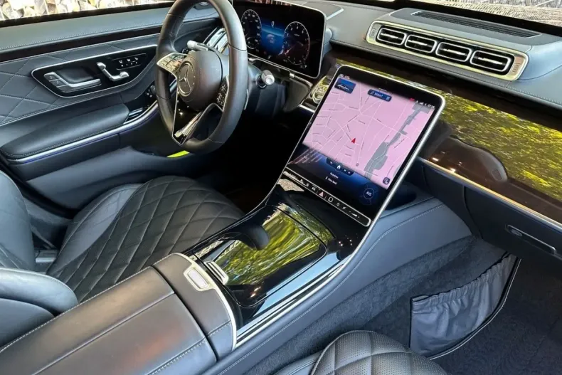 Mercedes-Benz S 680 din 2022 cu 33.801 km - oferta MER174140 - foto 32