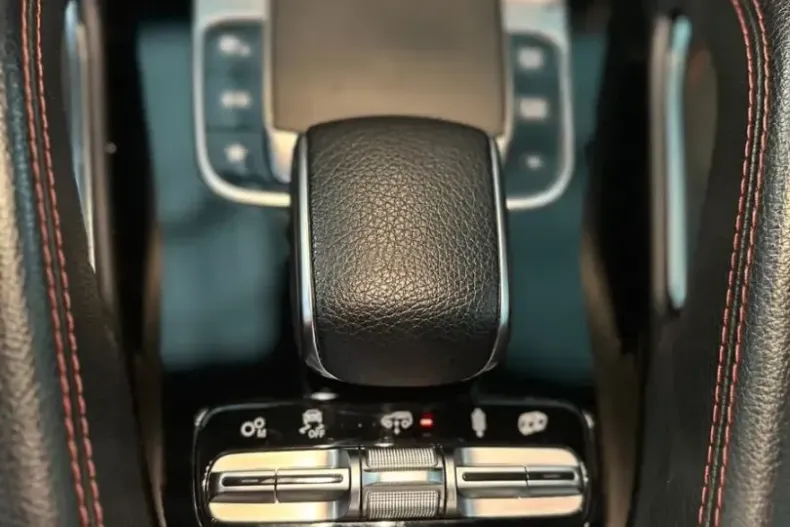 Mercedes-Benz GLE 53 AMG din 2021 cu 75.000 km - oferta MER174146 - foto 19