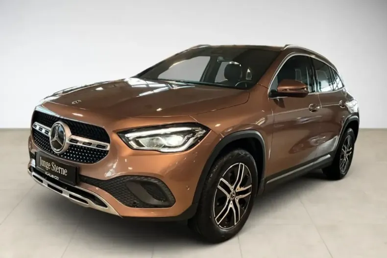 Mercedes-Benz GLA 200 (Clasa GLA) din 2022 cu 50.600 km - oferta MER174147 - foto 1