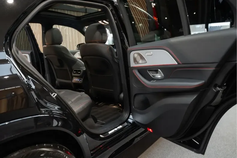 Mercedes-Benz GLE 53 AMG din 2024 cu 16.371 km - oferta MER174151 - foto 32