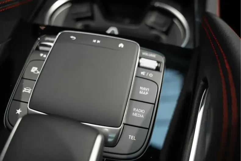 Mercedes-Benz GLE 53 AMG din 2024 cu 16.371 km - oferta MER174151 - foto 36