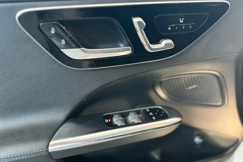 Mercedes-Benz C 220 din 2023 cu 24.500 km - oferta MER174154 - foto 17