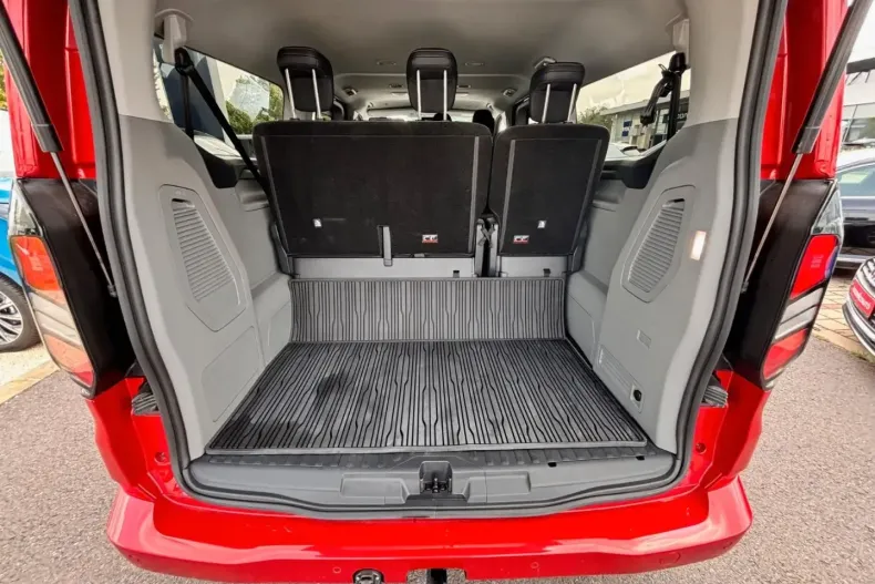 Ford Tourneo Custom din 2024 cu 13.522 km - oferta FOR174155 - foto 7