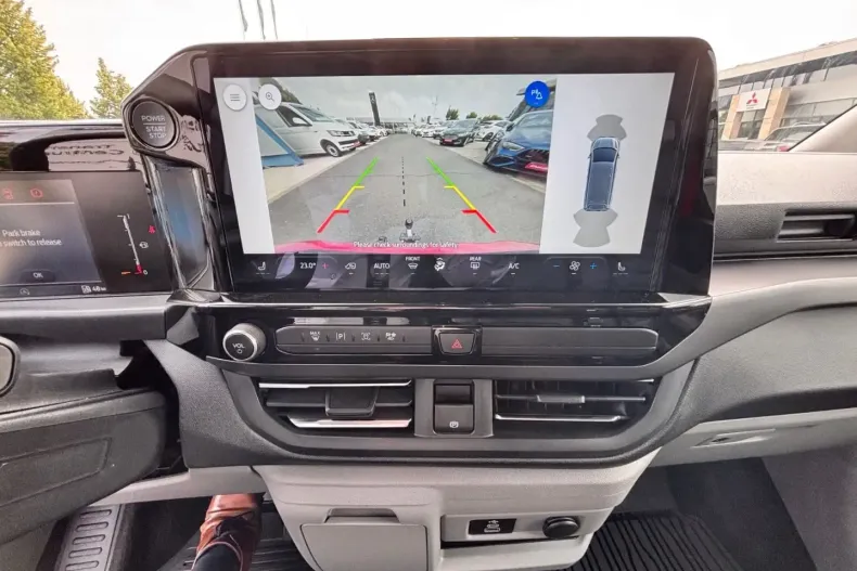 Ford Tourneo Custom din 2024 cu 13.522 km - oferta FOR174155 - foto 12